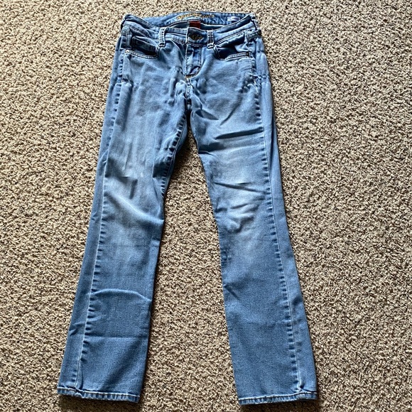 Women’s Arizona Jean Company Boot Cut Short Blue Jeans (Juniors) - Picture 8 of 16